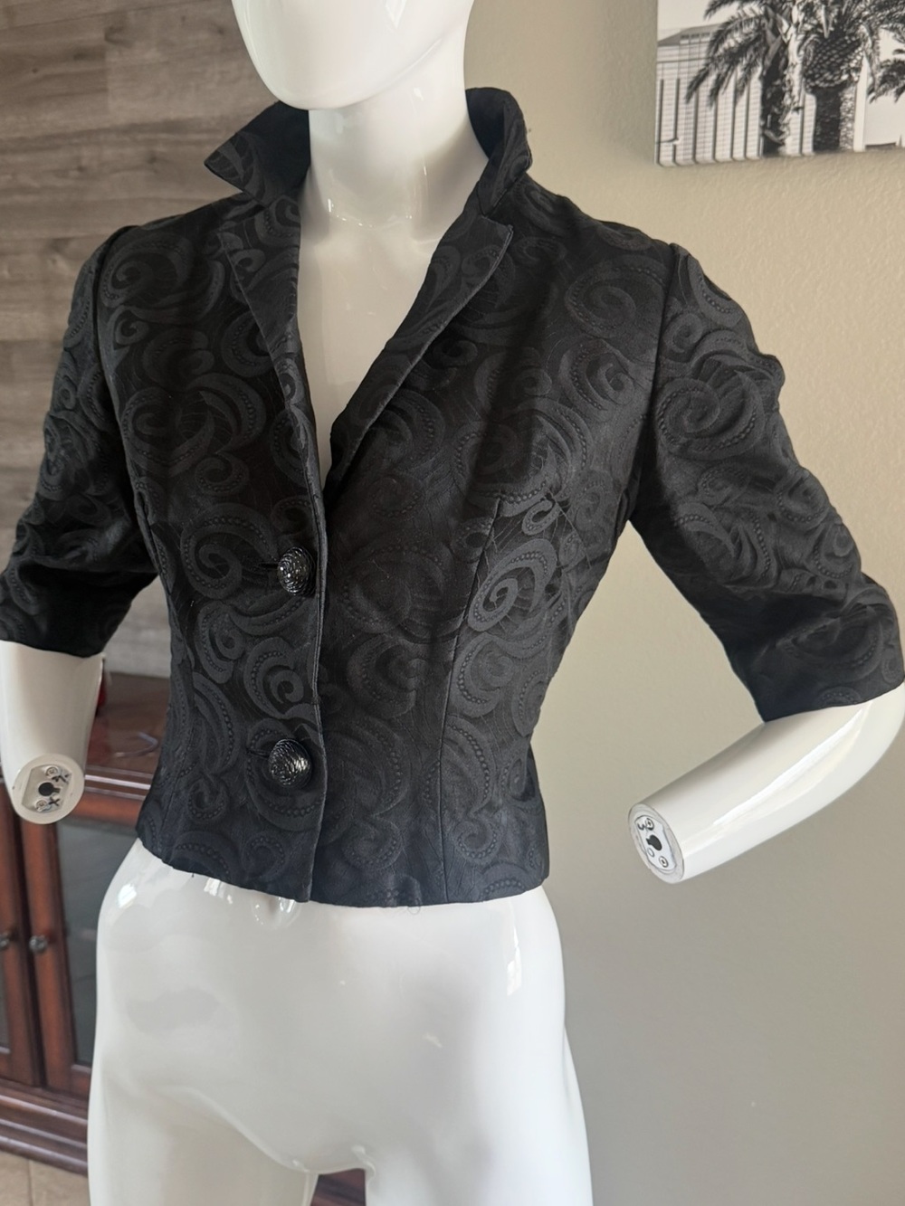 Vintage Dauphine L’aiglon Damask Cropped Jacket 1960s S M